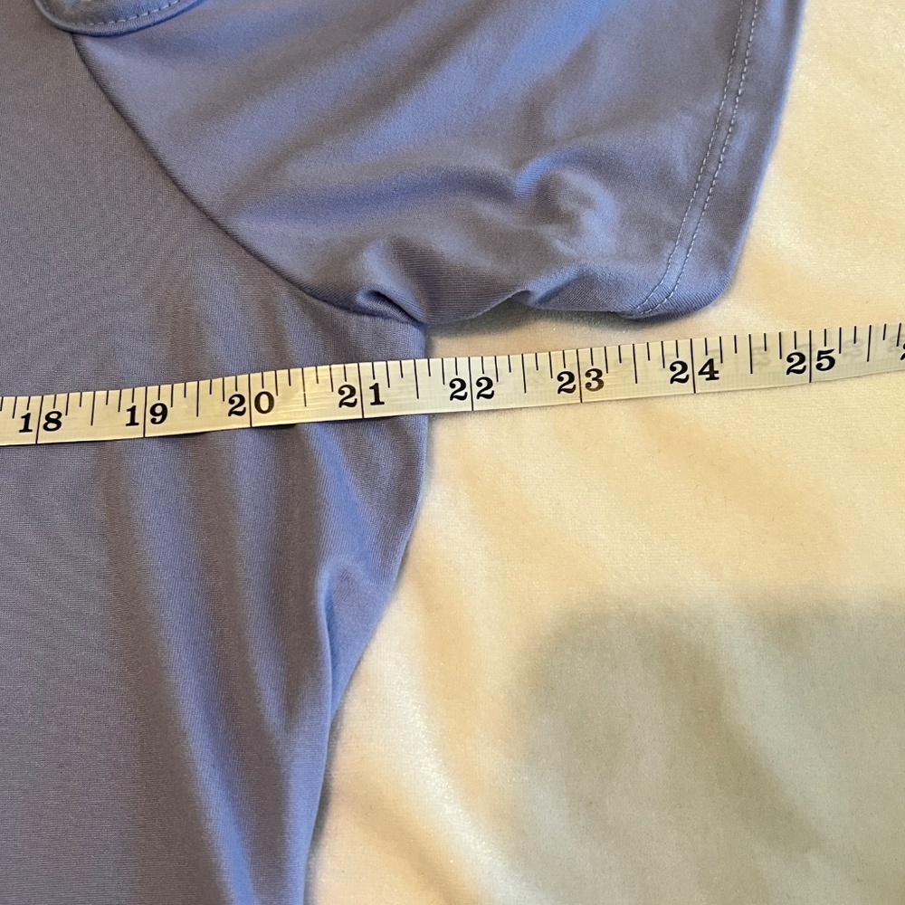 Just Be Cold Shoulder Shirt size 1X - Picture 5 of 7